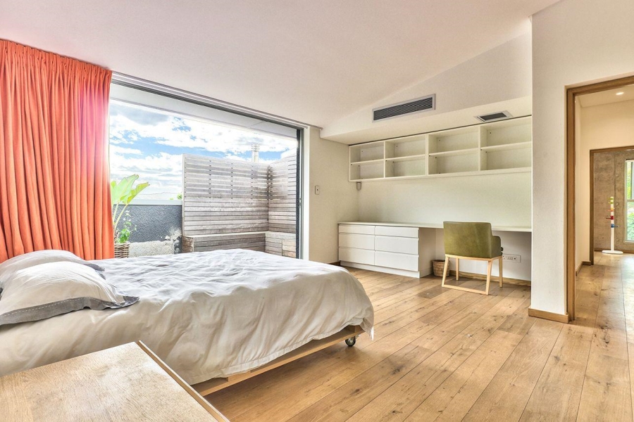 To Let 5 Bedroom Property for Rent in Higgovale Western Cape